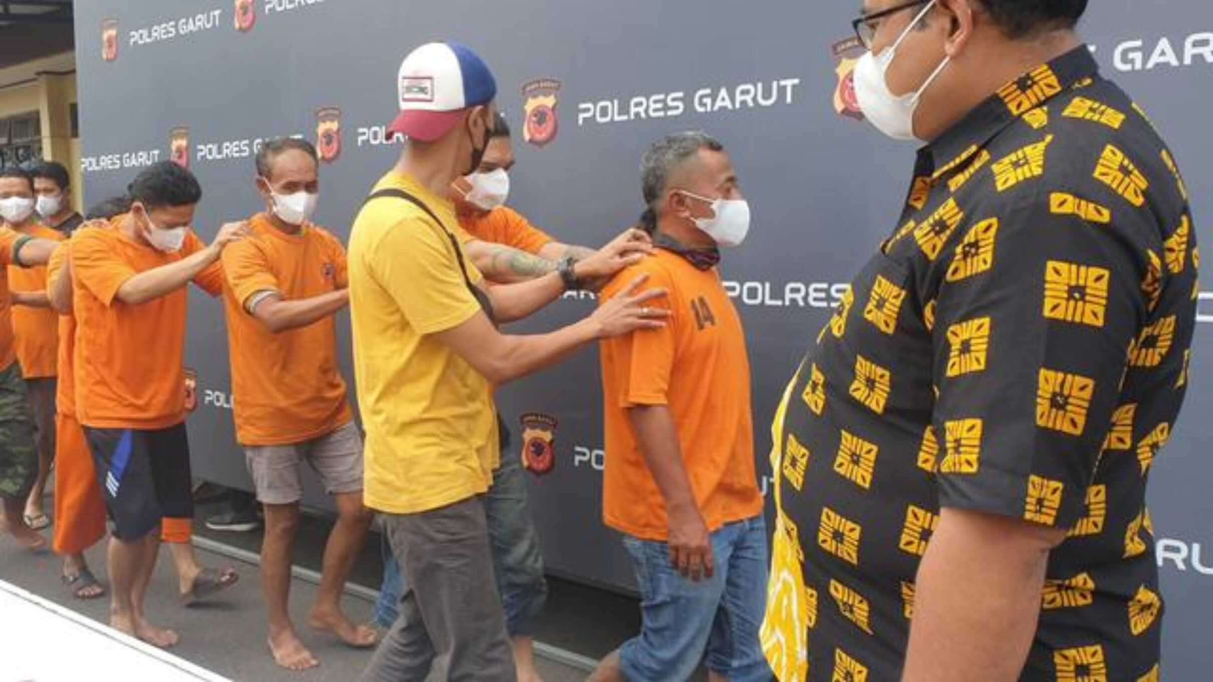 Polisi Bongkar Sindikat Judi Togel Online di Garut, 7 Orang Diringkus